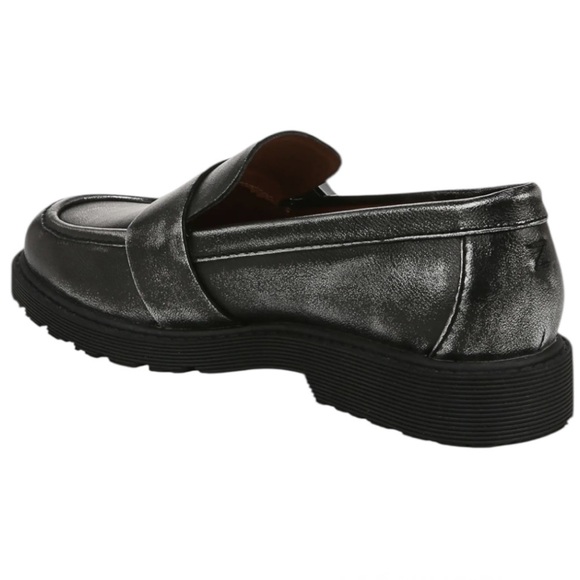 NWT Women’s Zodiac Renee Buckle Round Toe Chunky Y2K Loafer Sz 8 Black/Silver - Picture 7 of 9